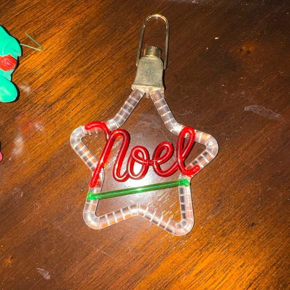 7 light-up and mechanical ornaments from Hallmark. 1990s. No boxes. - Picture 3 of 8